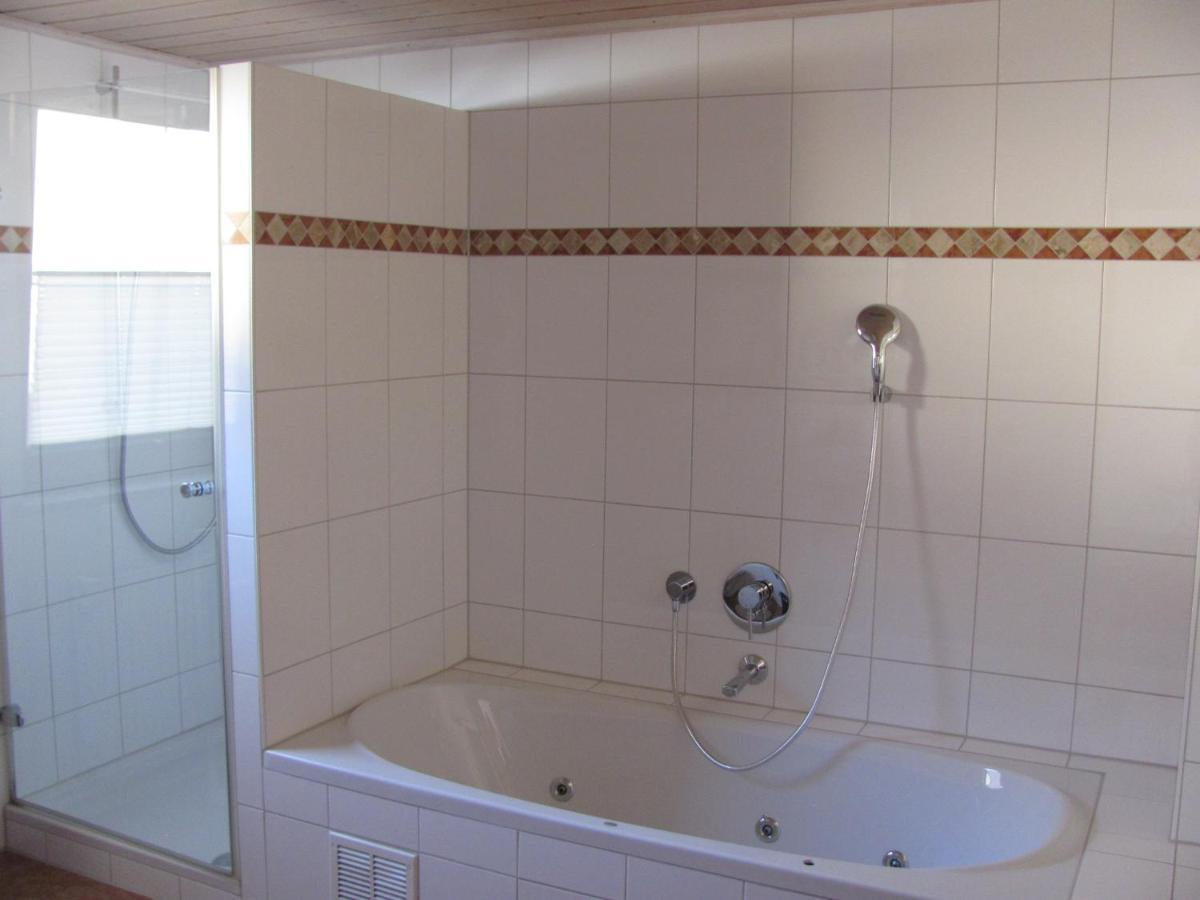 #7 Ferienhaus Mit Schlossblick Trunkelsberg Fuer Max 6 Personen,Kueche Komplett Eingerichtet, 2 Baeder 3 Schlafzimmer Top-Ausstattung 외부 사진